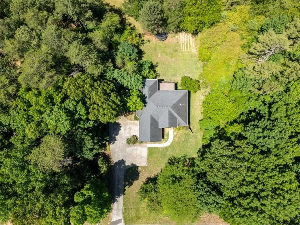 45 The Trail SE Lindale, GA 30147