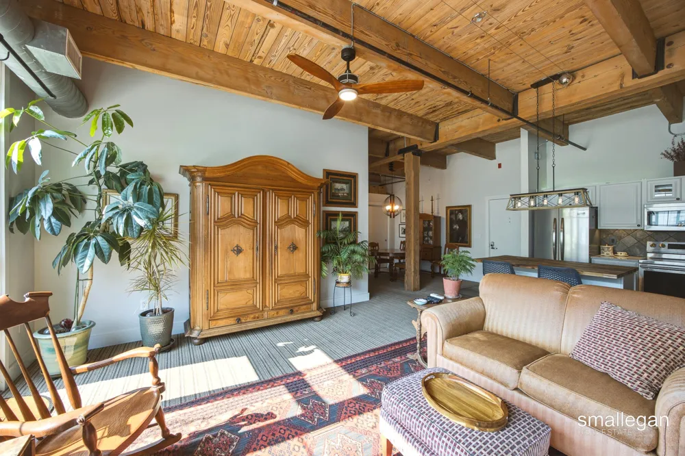 940 Monroe Avenue NW #444 Grand Rapids, MI 49503