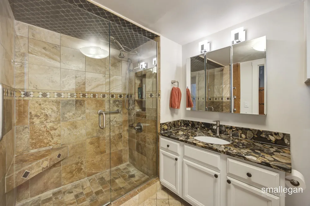 940 Monroe Avenue NW #444 Grand Rapids, MI 49503