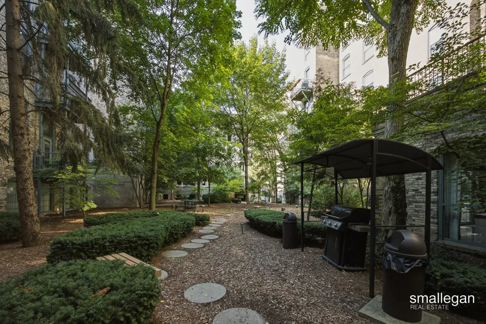 940 Monroe Avenue NW #444 Grand Rapids, MI 49503