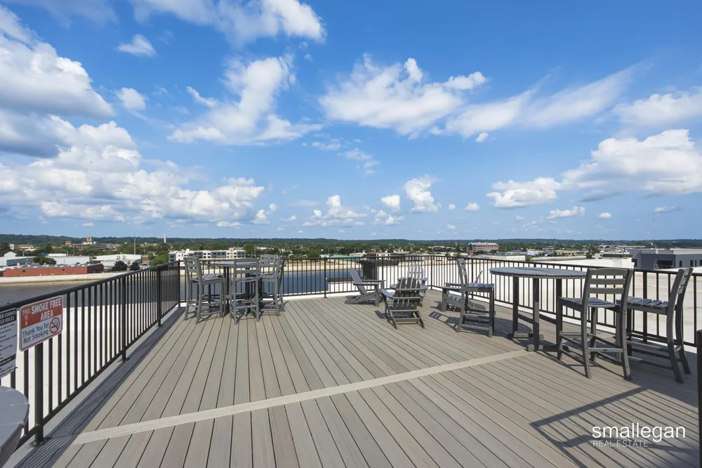 940 Monroe Avenue NW #444 Grand Rapids, MI 49503