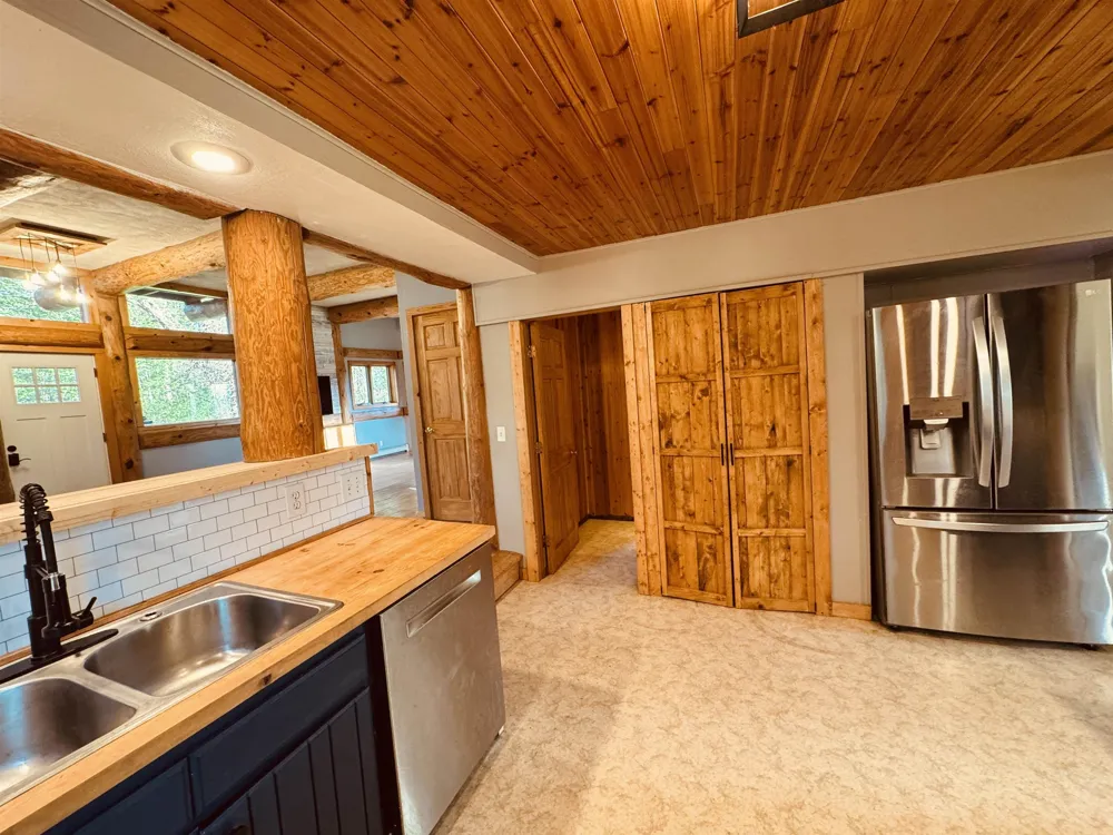 512 Indiana Street Manton City, MI 49663