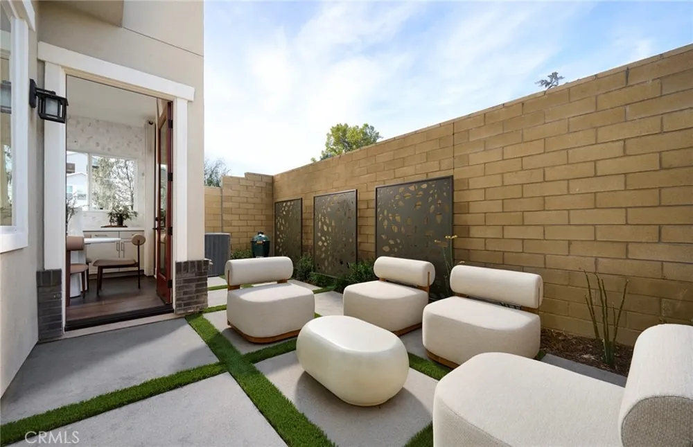 640 Gadwall Irvine, CA 92618