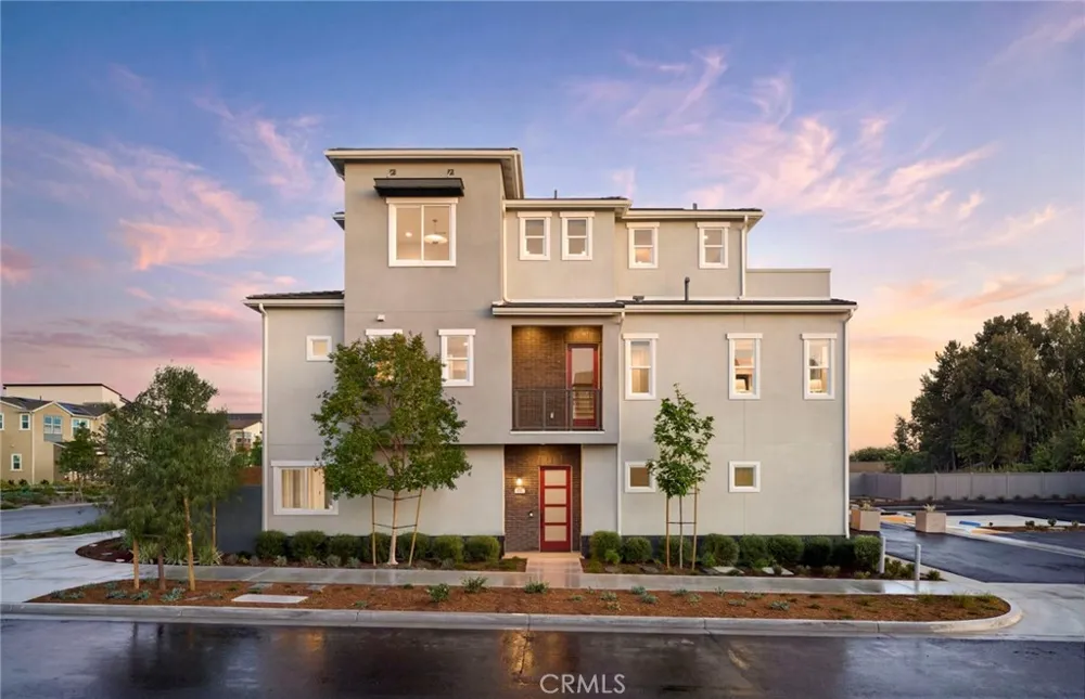 640 Gadwall Irvine, CA 92618