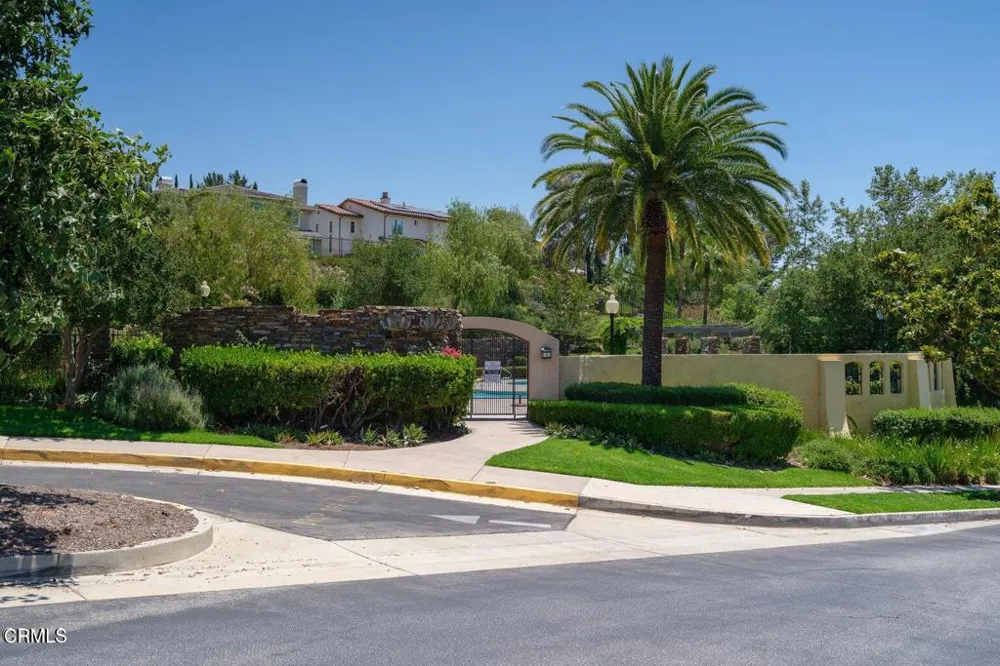 609 Hartwell Court Altadena, CA 91001