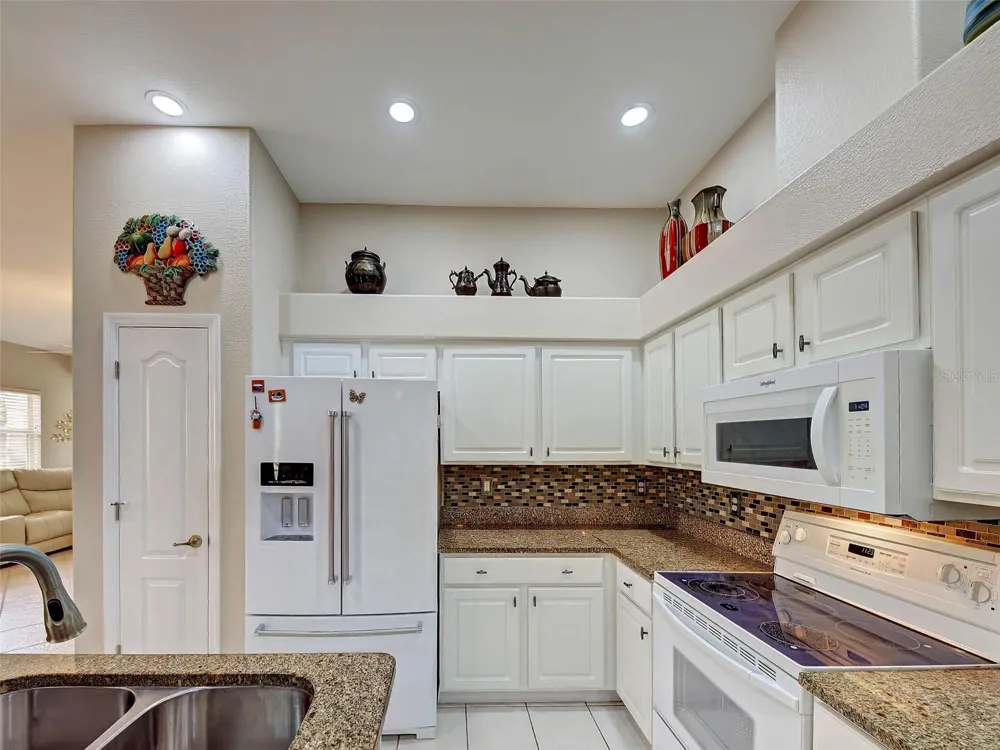 249 VISTA DEL LAGO WAY Venice, FL 34292