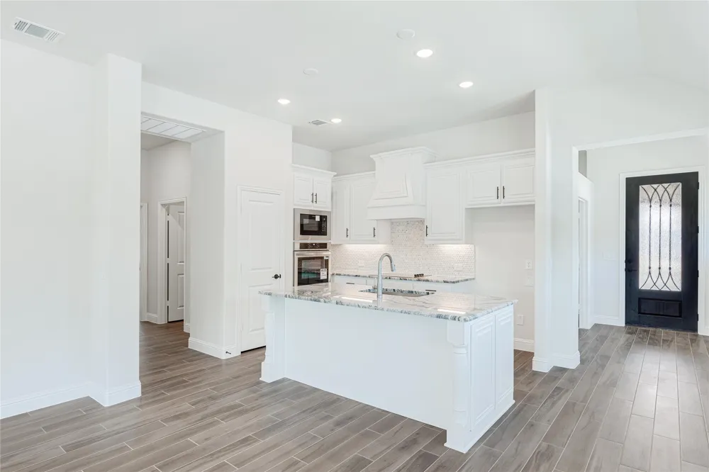 1269 Emily Drive Trenton, TX 75490
