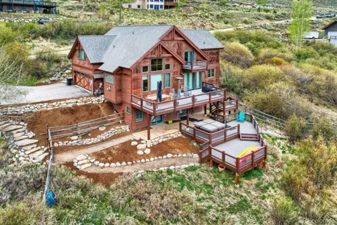 127 Hillside Drive