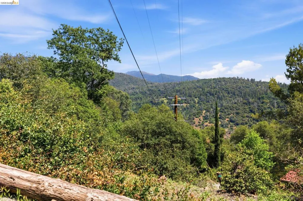 19387 Mira Monte Road Tuolumne, CA 95379