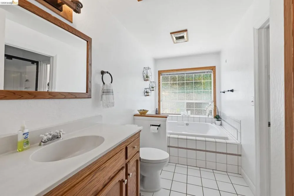 19387 Mira Monte Road Tuolumne, CA 95379