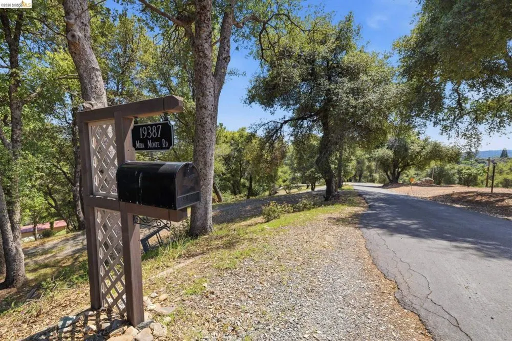 19387 Mira Monte Road Tuolumne, CA 95379