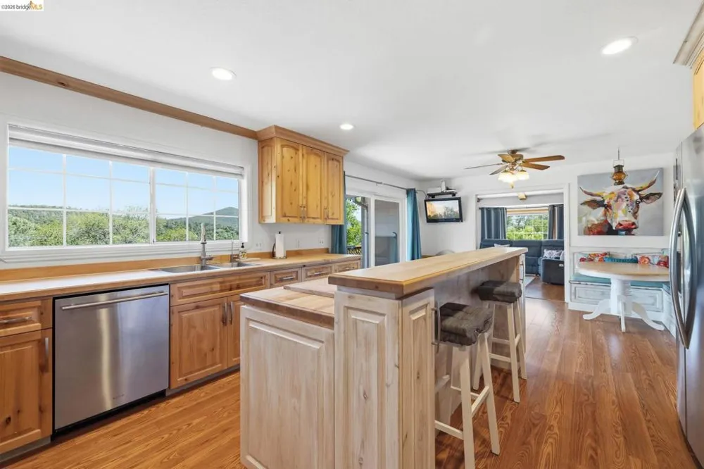 19387 Mira Monte Road Tuolumne, CA 95379