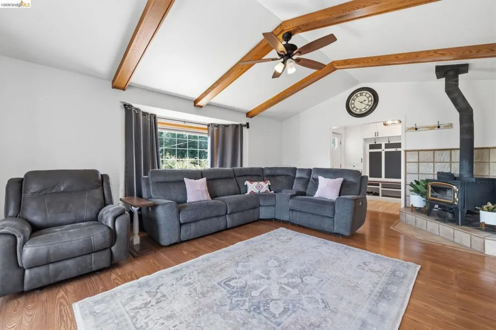 19387 Mira Monte Road Tuolumne, CA 95379