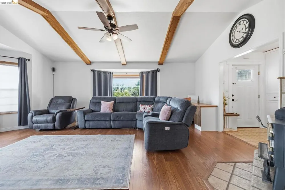 19387 Mira Monte Road Tuolumne, CA 95379