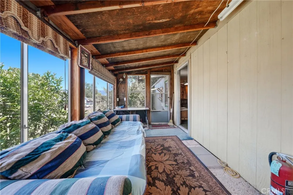 4246 2nd Avenue Lakeport, CA 95453