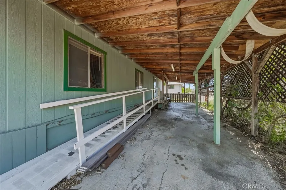 4246 2nd Avenue Lakeport, CA 95453
