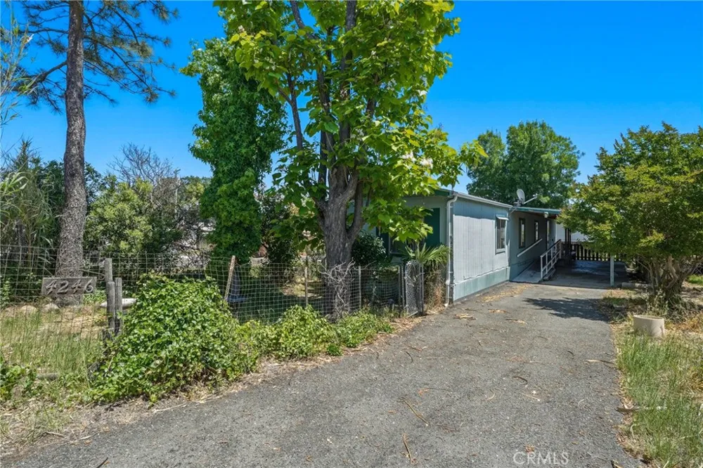 4246 2nd Avenue Lakeport, CA 95453