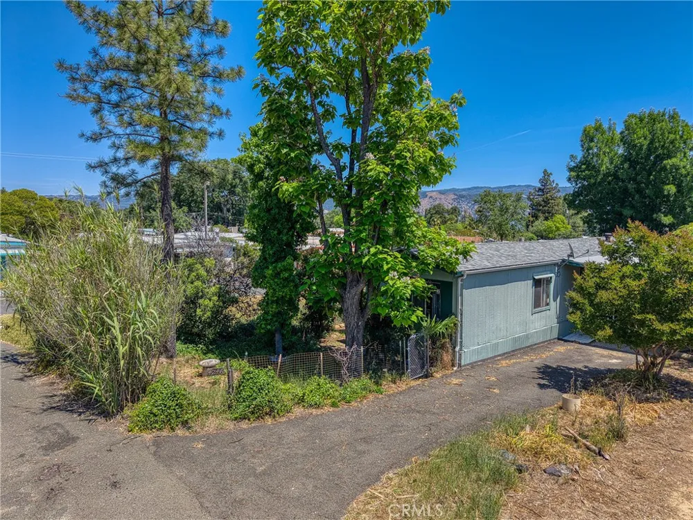 4246 2nd Avenue Lakeport, CA 95453