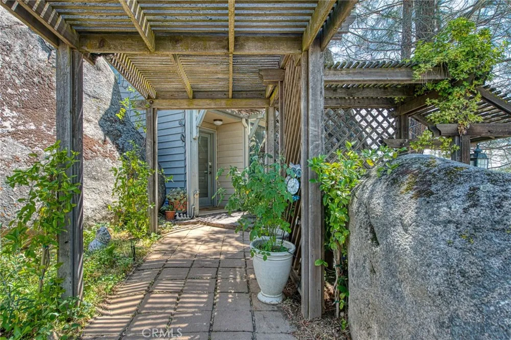 28760 Long Hollow Court S Coarsegold, CA 93614