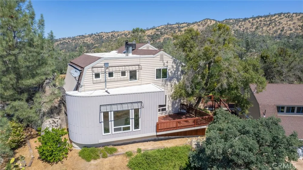 28760 Long Hollow Court S Coarsegold, CA 93614