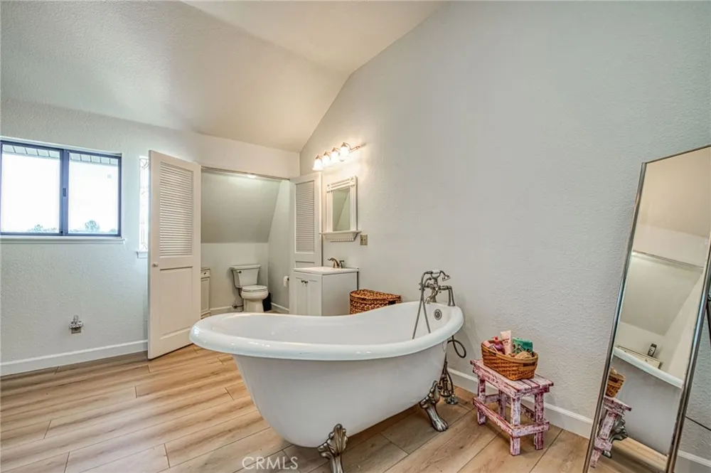 28760 Long Hollow Court S Coarsegold, CA 93614