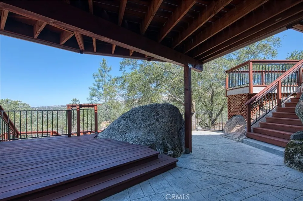 28760 Long Hollow Court S Coarsegold, CA 93614