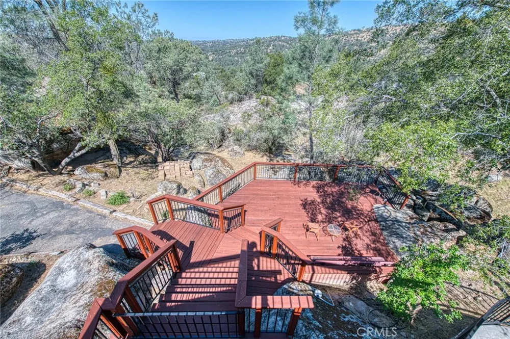 28760 Long Hollow Court S Coarsegold, CA 93614