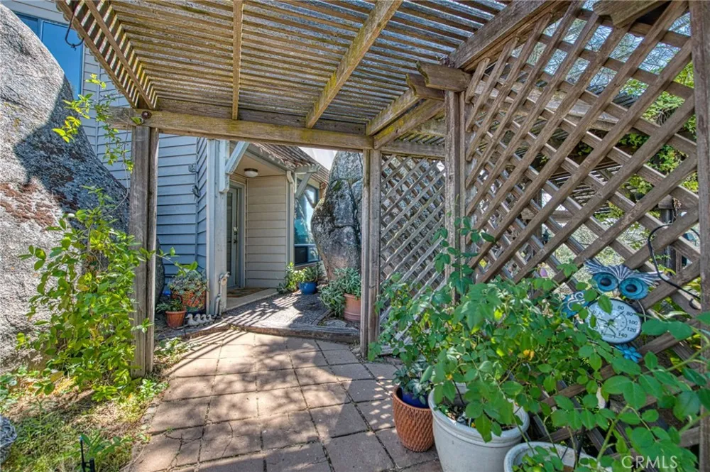 28760 Long Hollow Court S Coarsegold, CA 93614