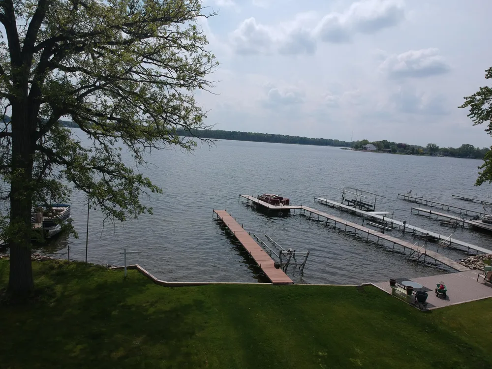 11287 Ullrey Drive Vicksburg, MI 49097