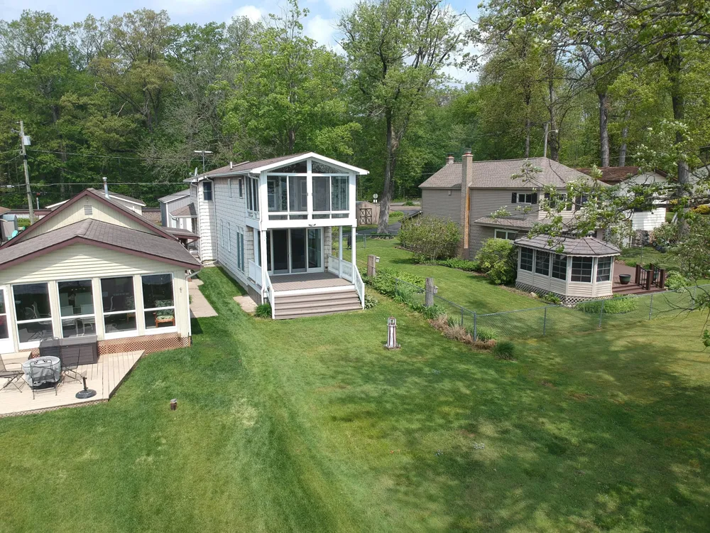 11287 Ullrey Drive Vicksburg, MI 49097