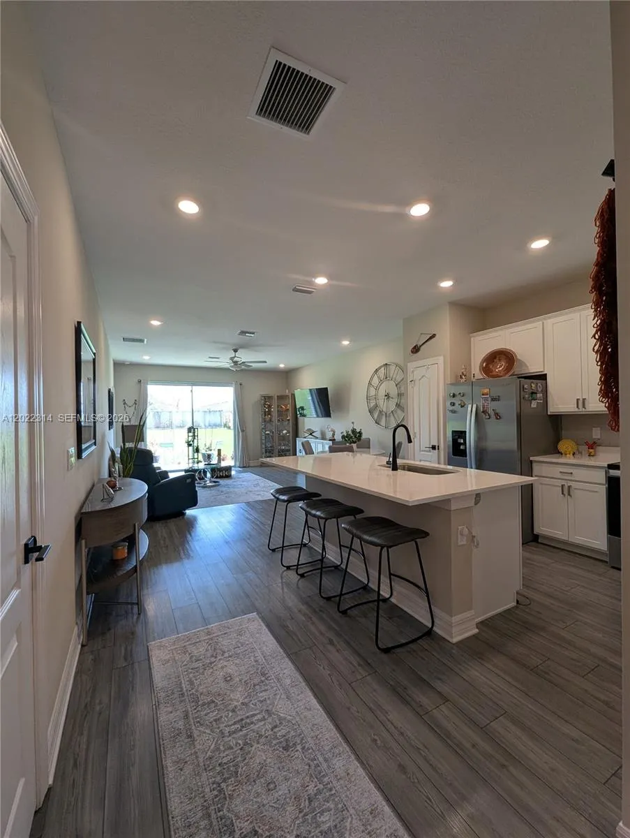5103 Joyous Pl Fort Pierce, FL 34947