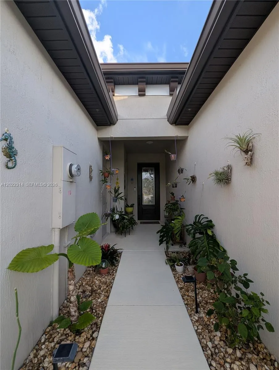 5103 Joyous Pl Fort Pierce, FL 34947