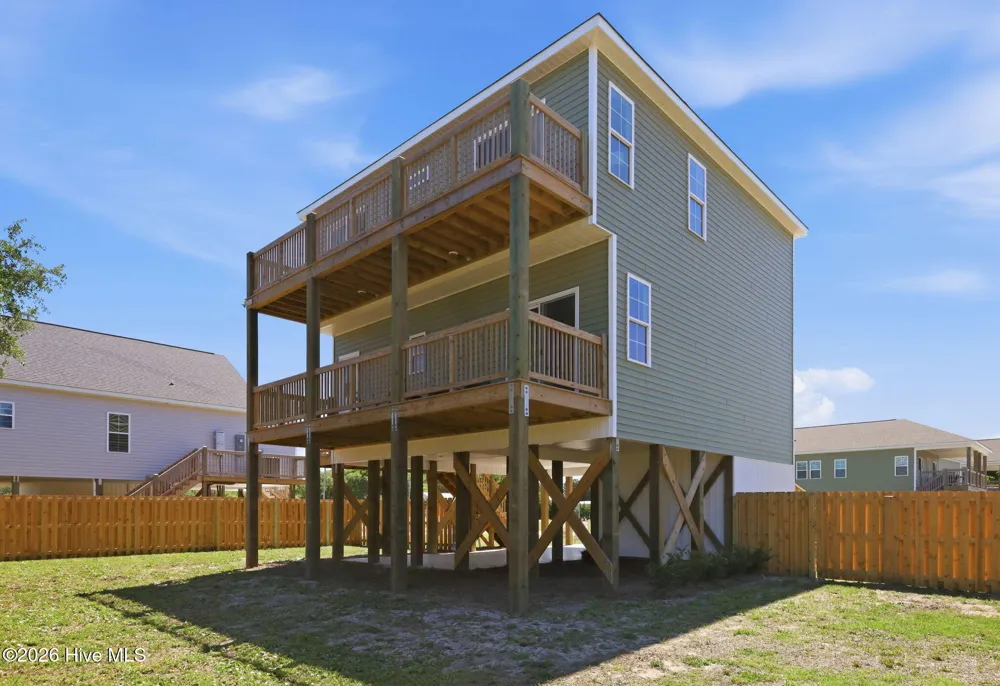 108 Flippers Cove Drive #8 Cedar Point, NC 28584