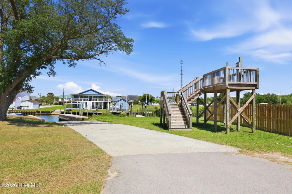 108 Flippers Cove Drive #8 Cedar Point, NC 28584