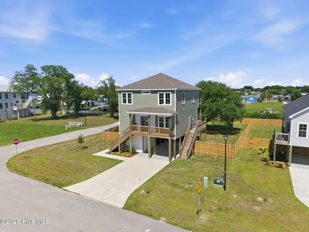 108 Flippers Cove Drive #8 Cedar Point, NC 28584