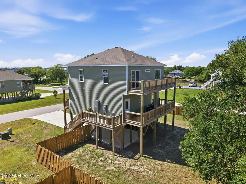 108 Flippers Cove Drive #8 Cedar Point, NC 28584