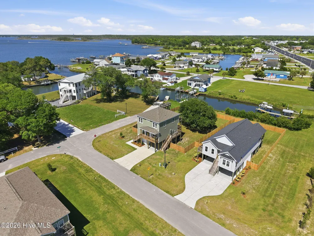 108 Flippers Cove Drive #8 Cedar Point, NC 28584