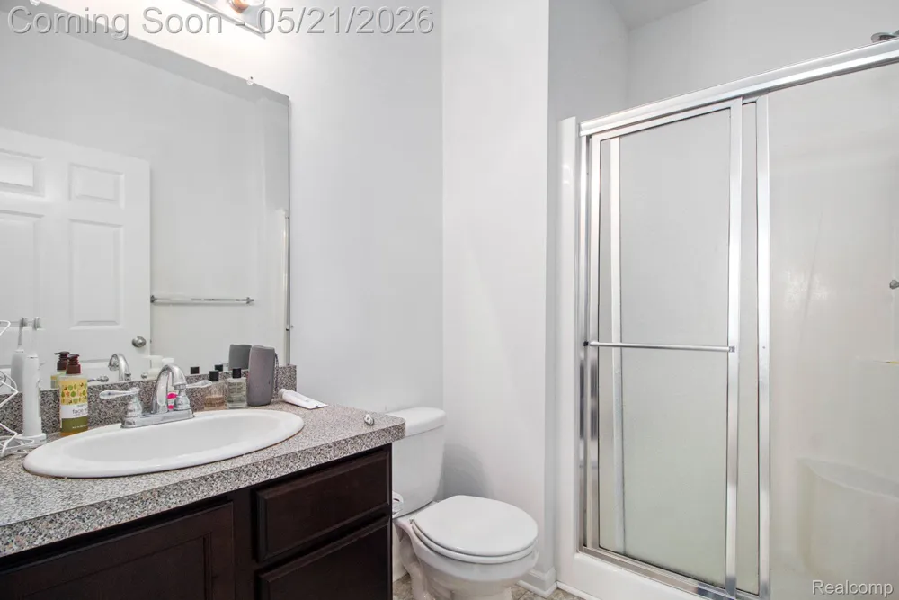 1043 E SUMMERFIELD GLEN CIRCLE Scio Township, MI 48103