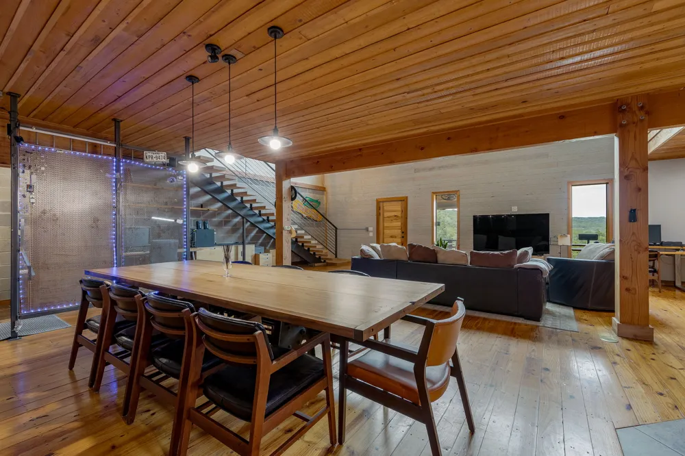 10104 Vassar Road Jonestown, TX 78645