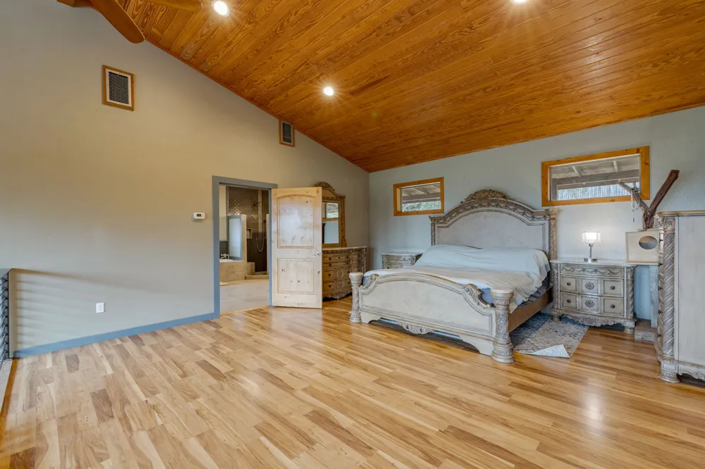 10104 Vassar Road Jonestown, TX 78645