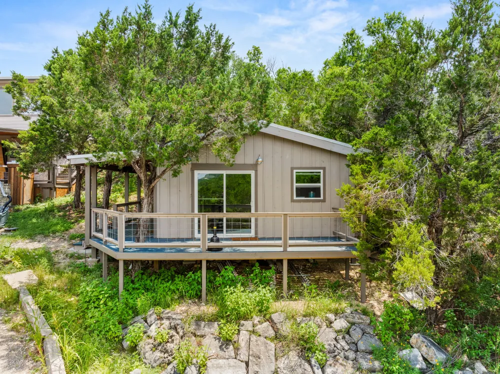 10104 Vassar Road Jonestown, TX 78645