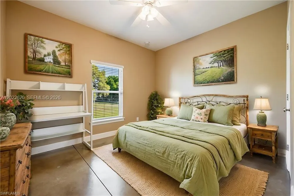 5535 COUNTY ROAD 78 La Belle, FL 33935