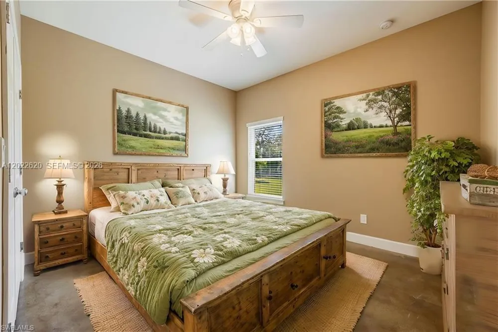 5535 COUNTY ROAD 78 La Belle, FL 33935