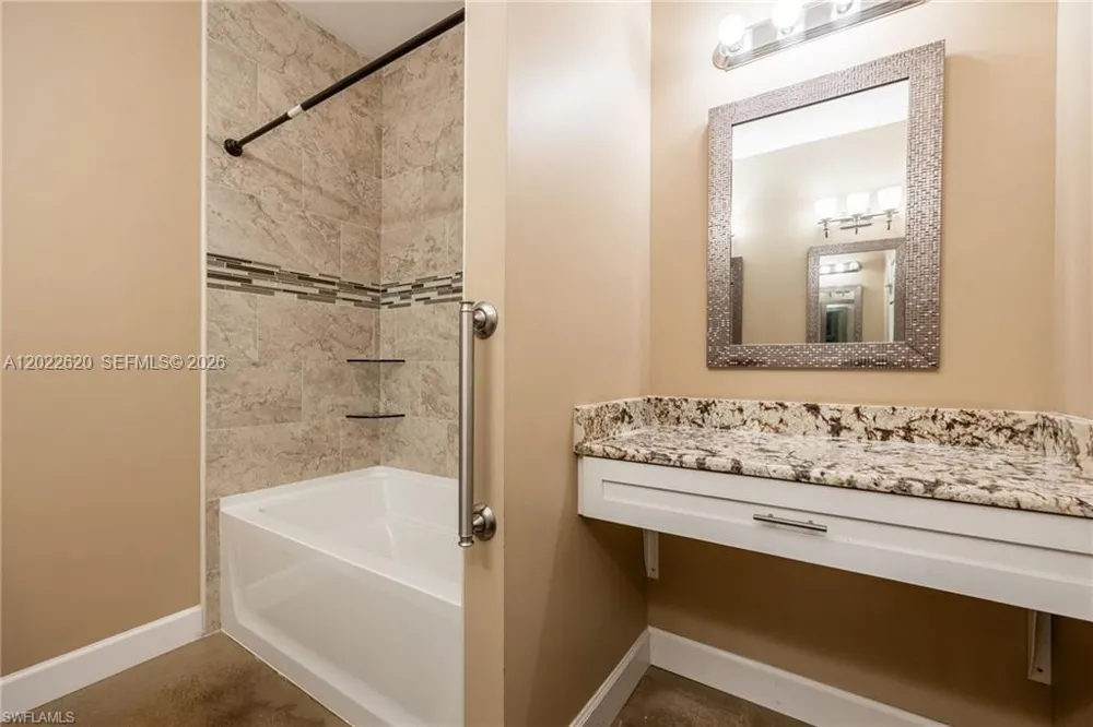 5535 COUNTY ROAD 78 La Belle, FL 33935