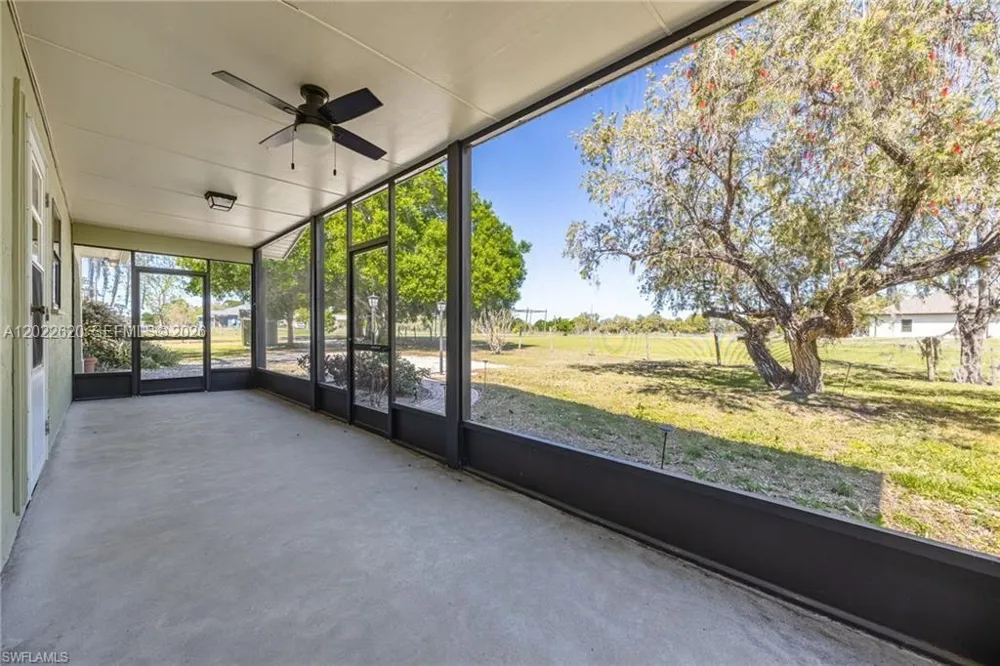 5535 COUNTY ROAD 78 La Belle, FL 33935