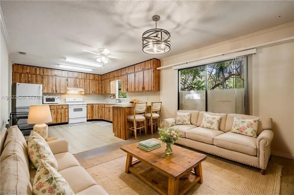 5535 COUNTY ROAD 78 La Belle, FL 33935