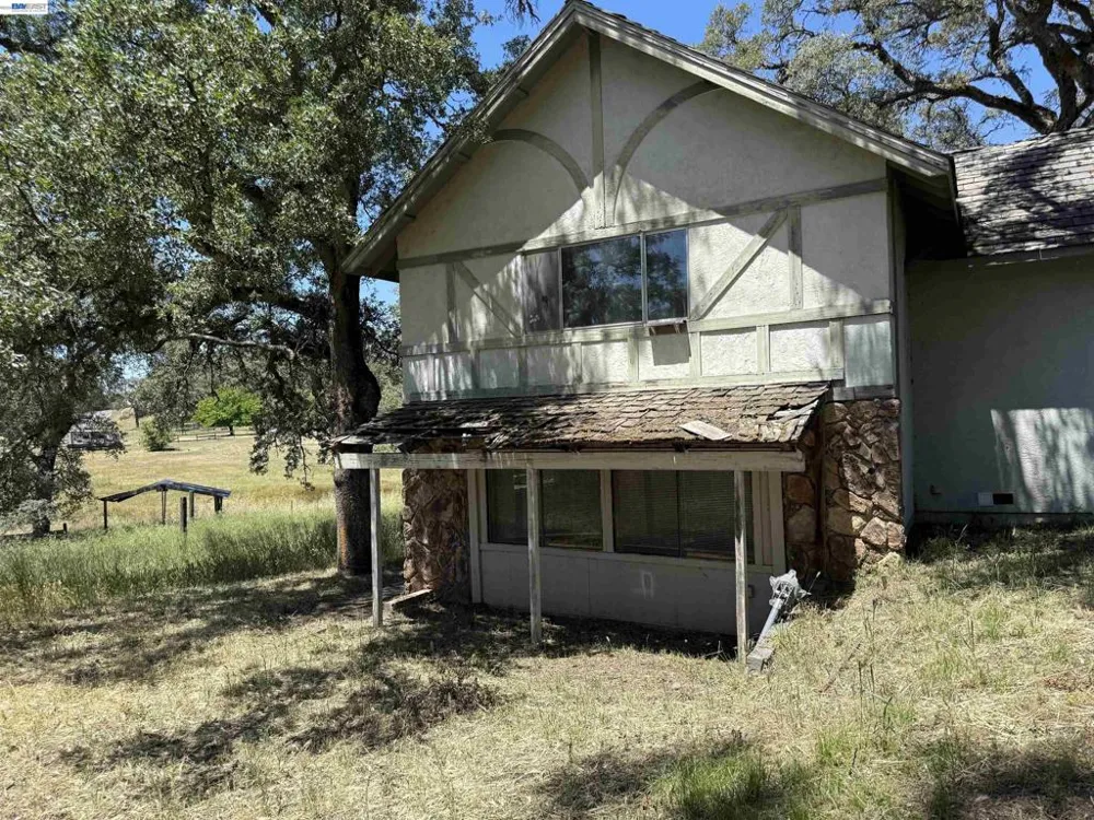 5055 Meadow View Ln Auburn, CA 95602