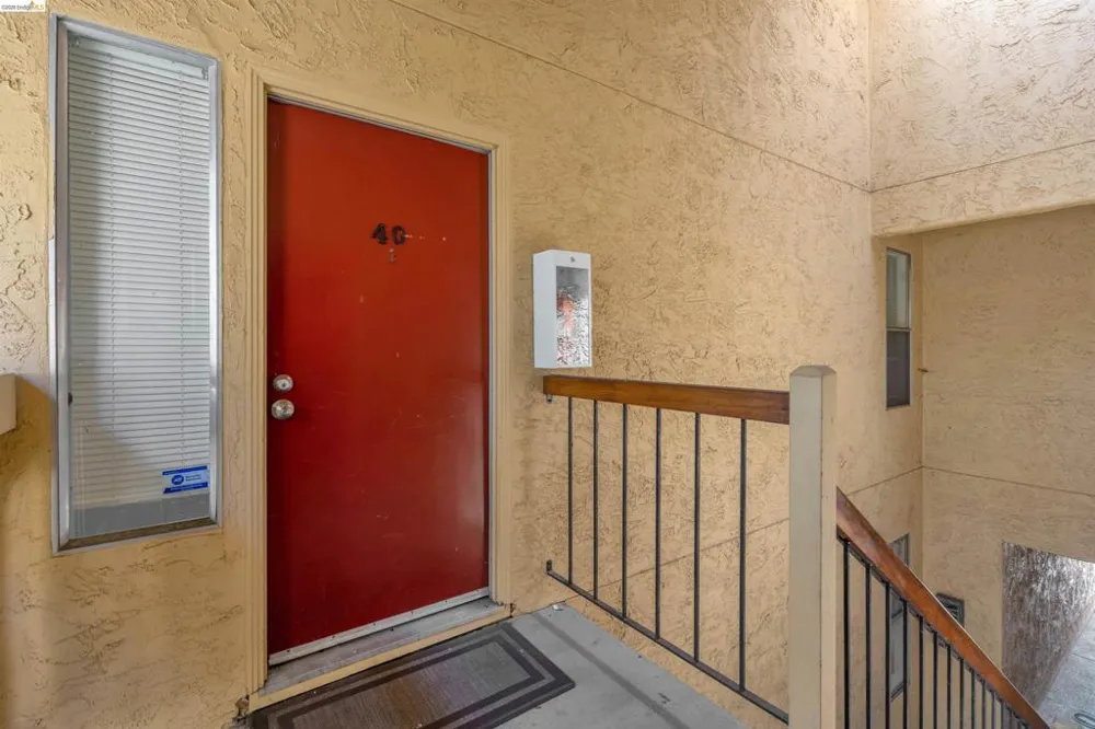 40 Las Moradas Cir San Pablo, CA 94806
