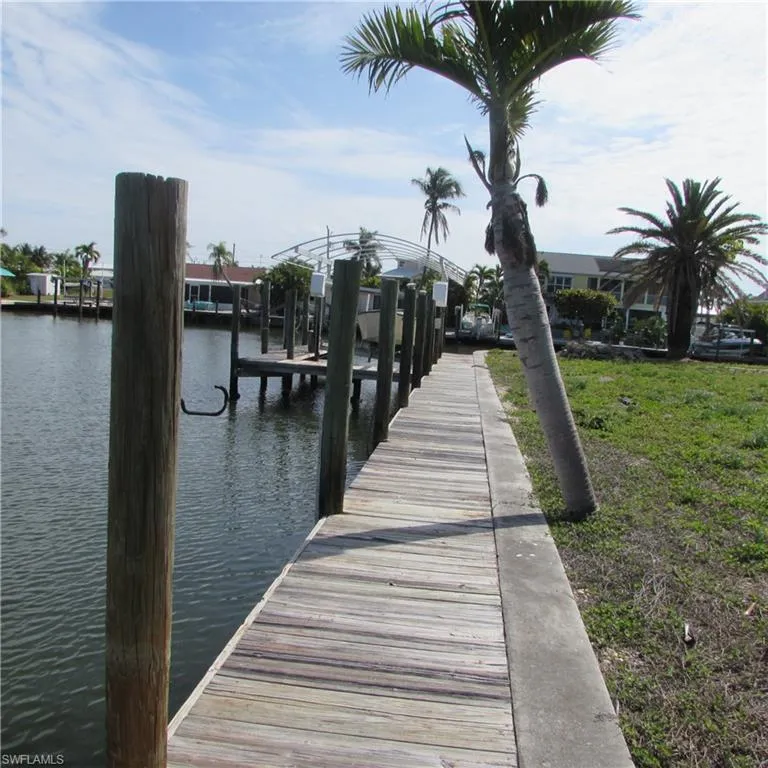 3554 Emerald Lot #11 Avenue St. James City, FL 33956