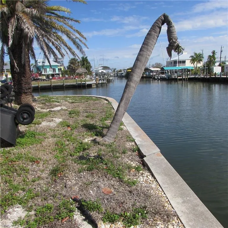 3554 Emerald Lot #11 Avenue St. James City, FL 33956